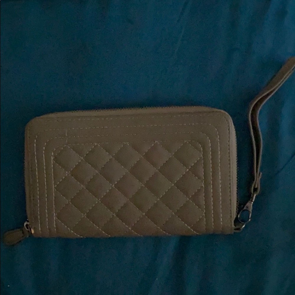 Wristlet
